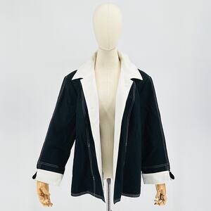 90s Studio by Liz Claiborne Black Cotton Jacket w Exaggerated White Collar